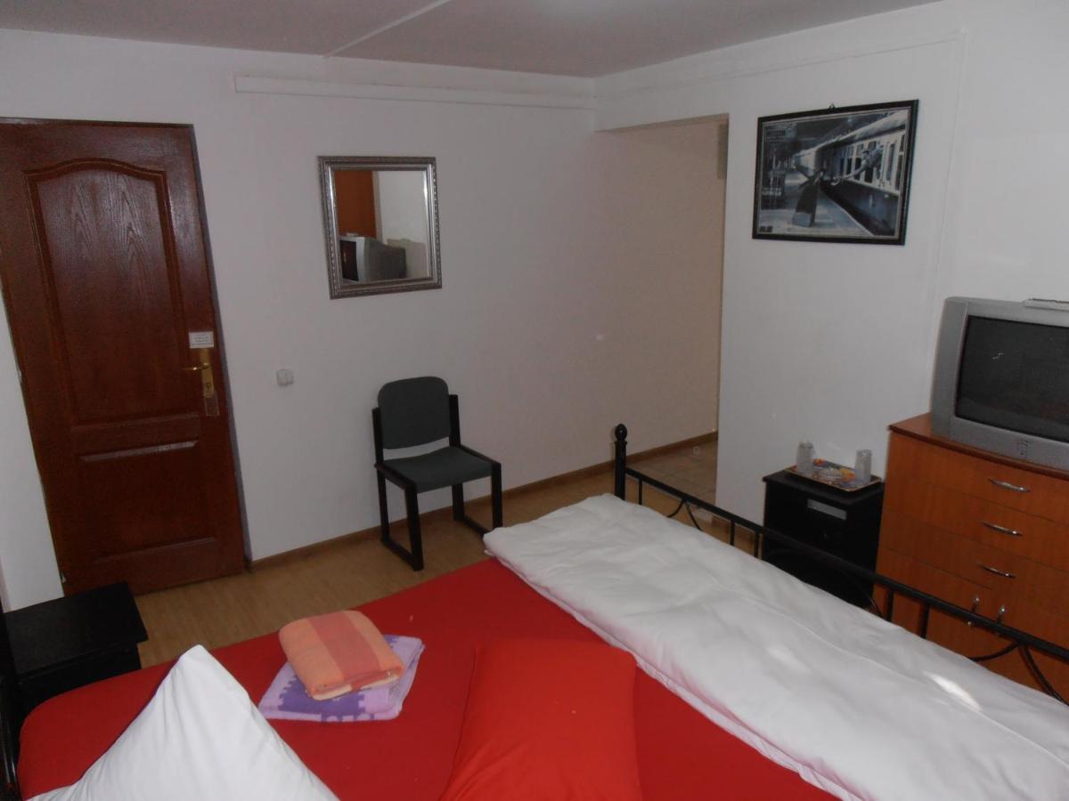 Pensiunea Sans Rival Iasi Room photo