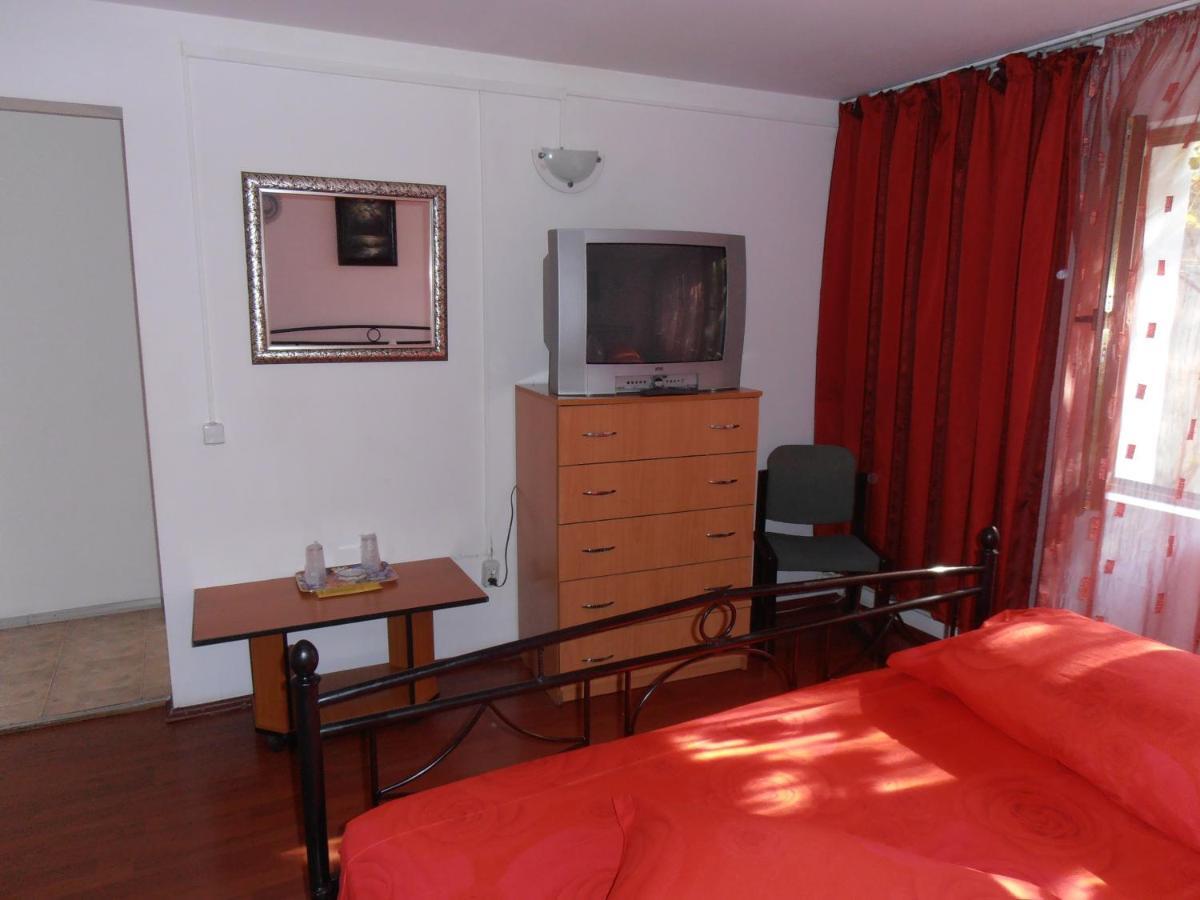 Pensiunea Sans Rival Iasi Room photo
